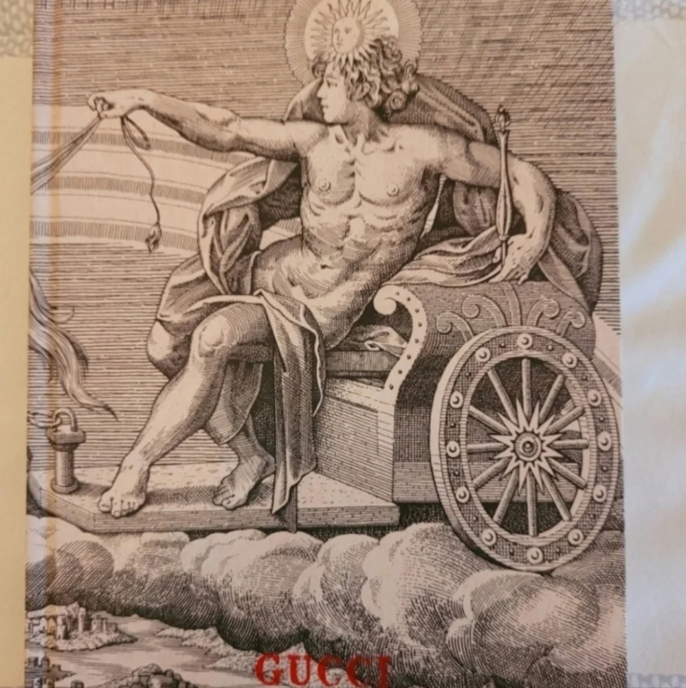 Gucci Notebook - Picture 3 of 3